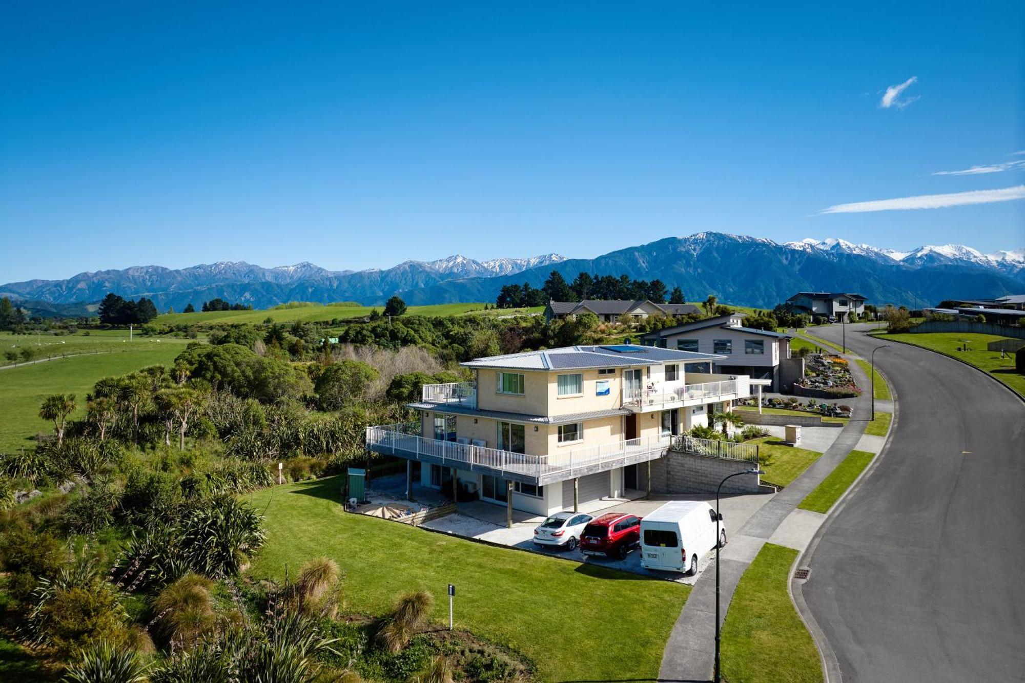 Kakatu Retreat Bed and Breakfast Kaikoura Exteriör bild